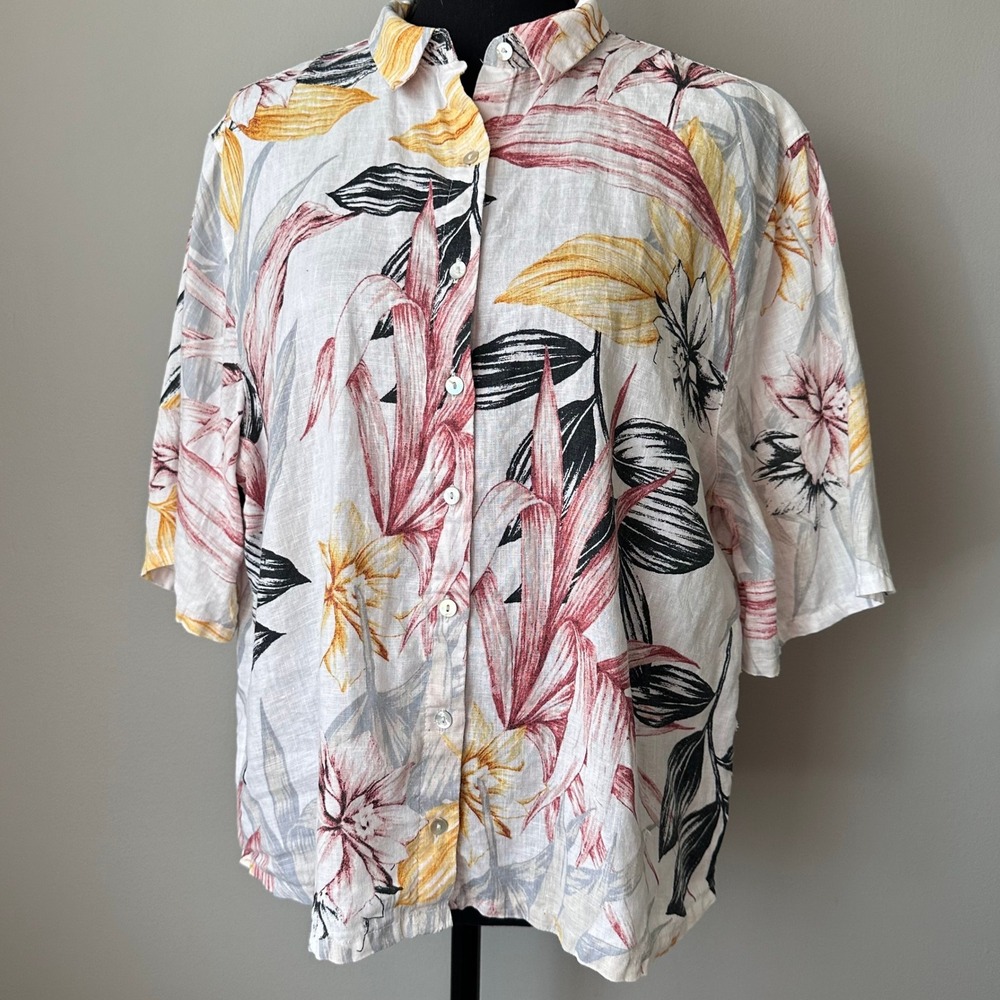 C&C California White Floral Button-Down Shirt with Pink, Yellow and Black Leaves